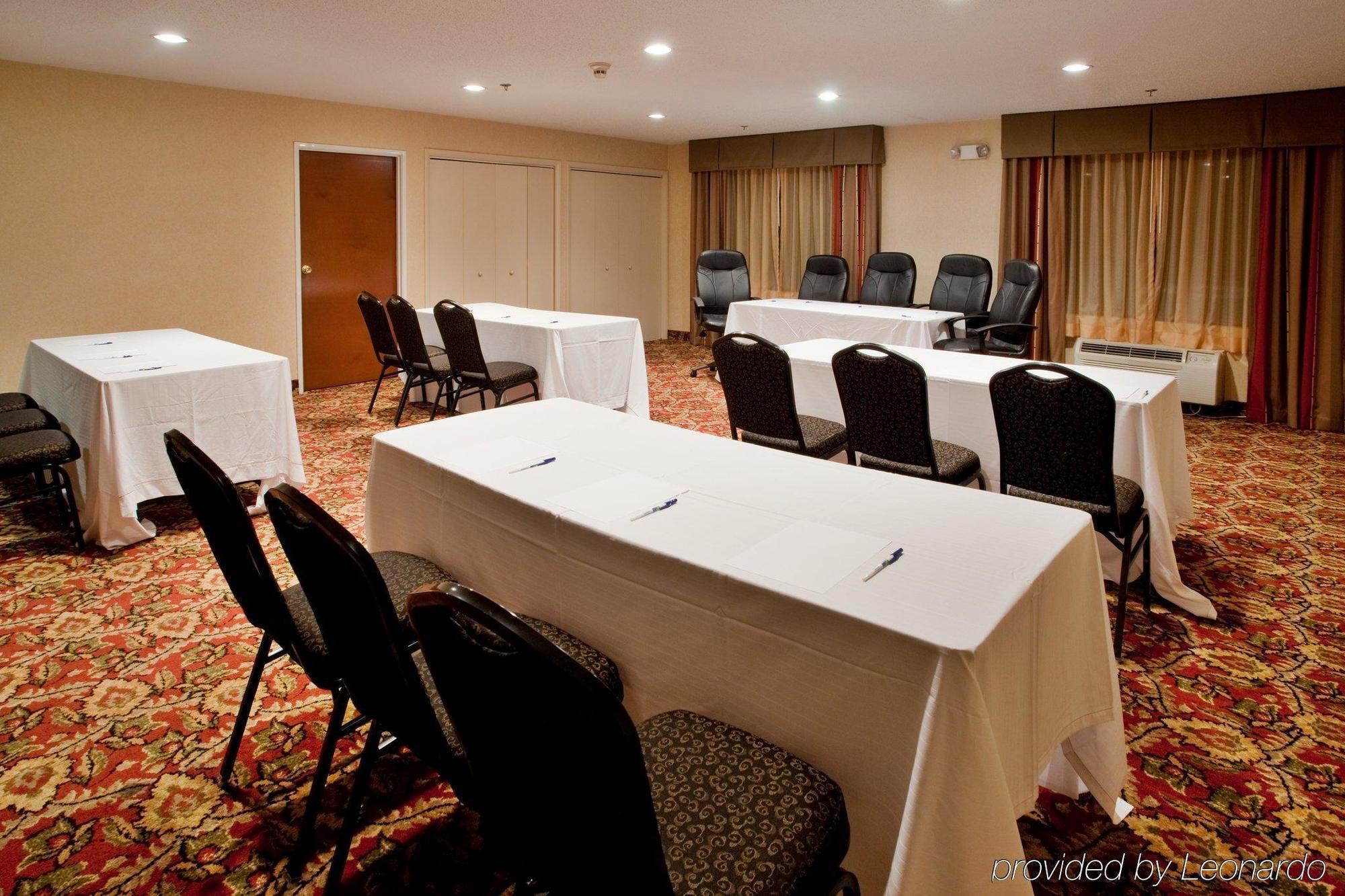 Holiday Inn Express Hotel & Suites Kinston By Ihg Instalações foto